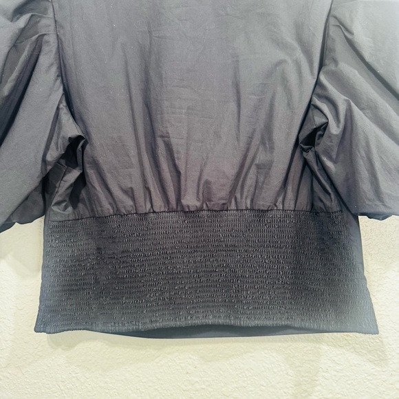 New Frame Nina Black Puff Sleeve Cropped Blouse Size Medium - Picture 7 of 13